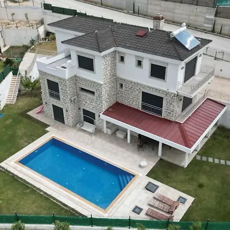 Villa Mola *